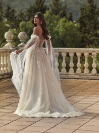 Amelie 25013 back.jpg